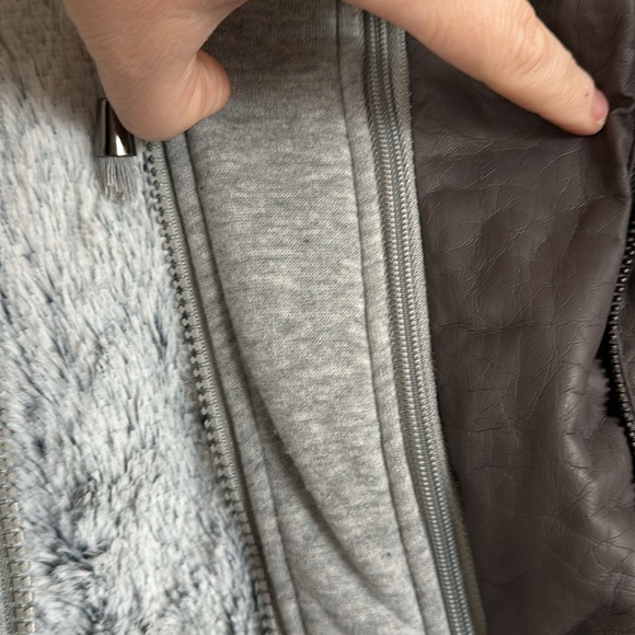 Women’s J2 leather hoodie jacket XL - Picture 4 of 6